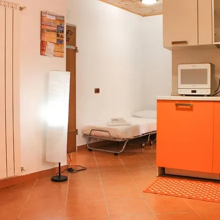 Altido For 2, Near Train Station In *