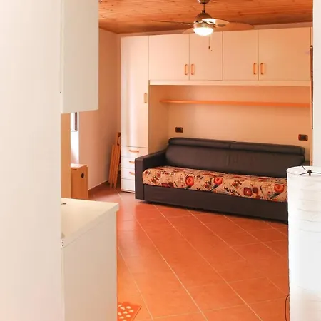 Altido For 2, Near Train Station In Appartement