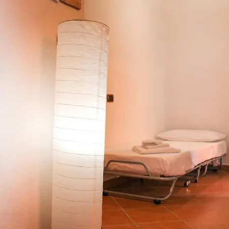 Altido For 2, Near Train Station In Apartamento *