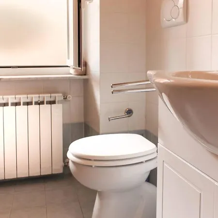 Altido For 2, Near Train Station In Apartamento *